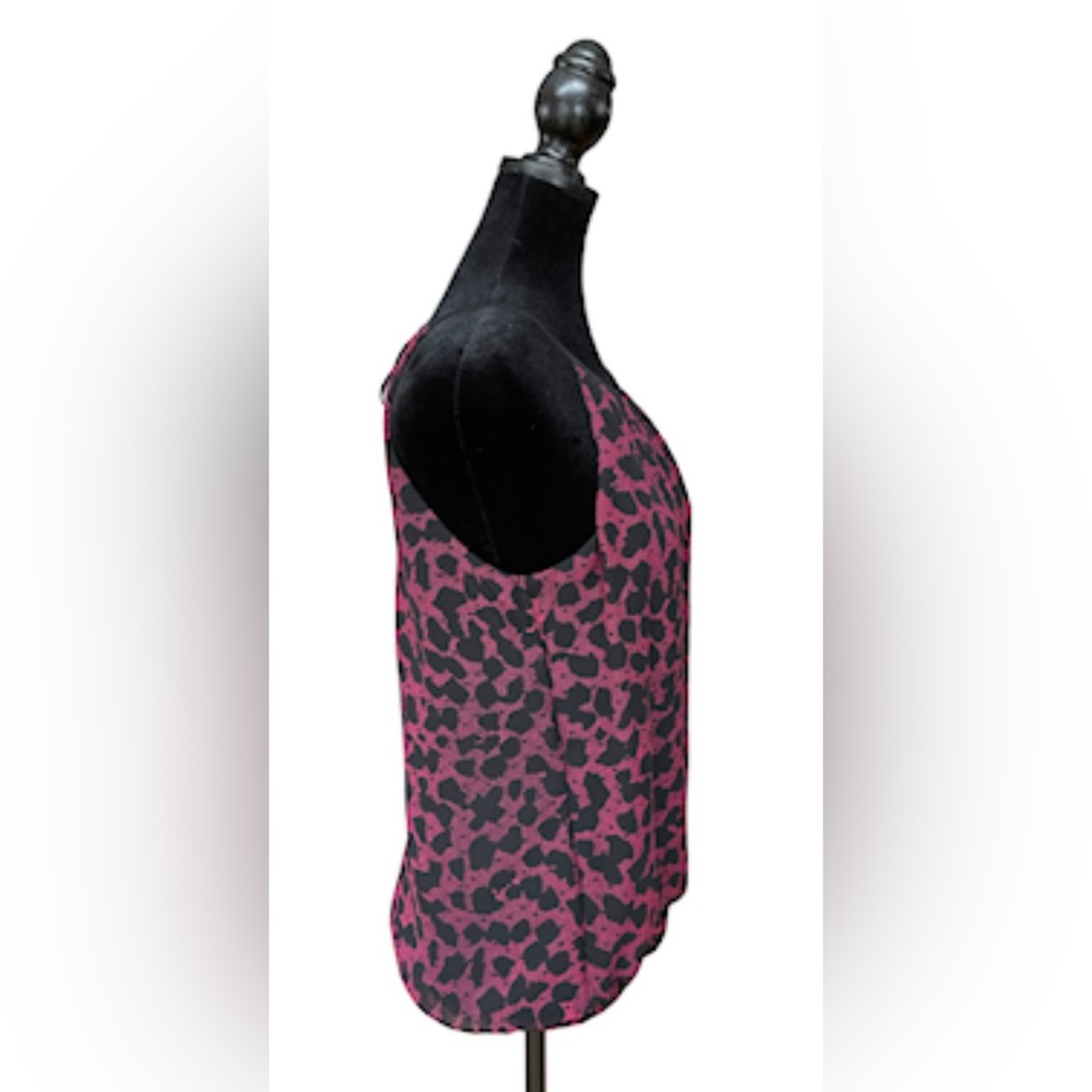 Express: Halter Top - Picture 15 of 16
